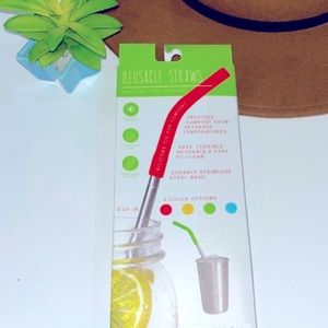 Krumb Kitchen Reusable stainless steel & silicone top drinking straws. 4 pack.
